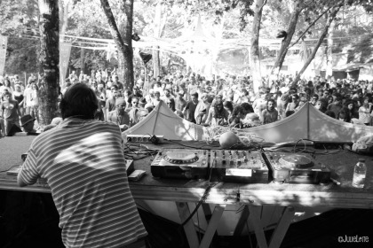Bunker Jack live