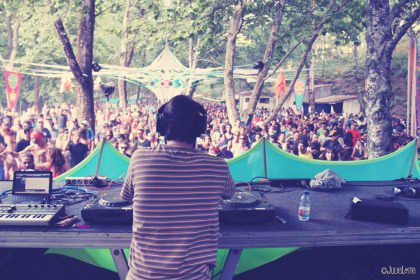 Bunker Jack live